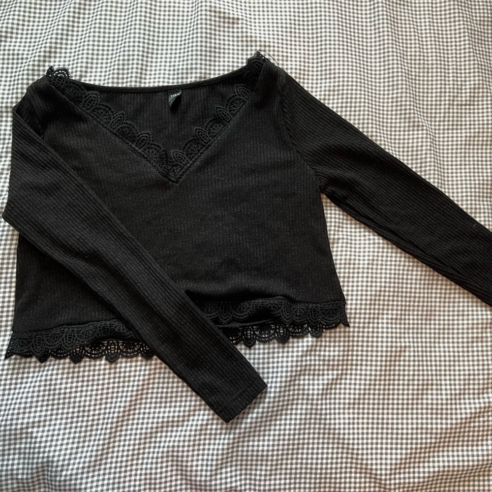 SHEIN // v-neck long sleeve black lace trim shirt
